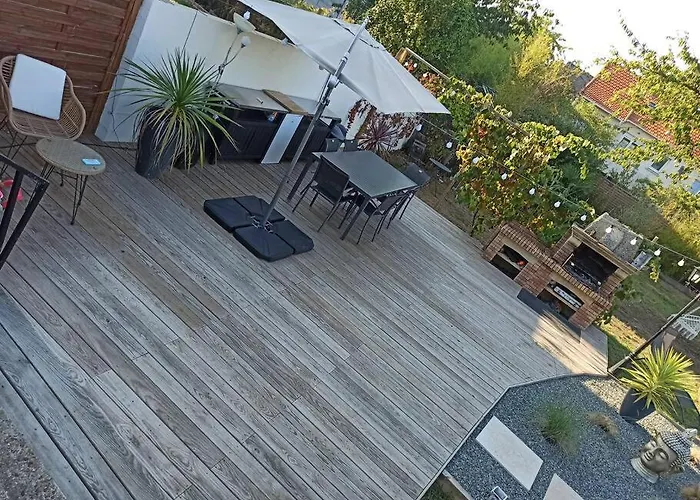 Maison Entiere, Circuit 24h Du Mans Le Mans