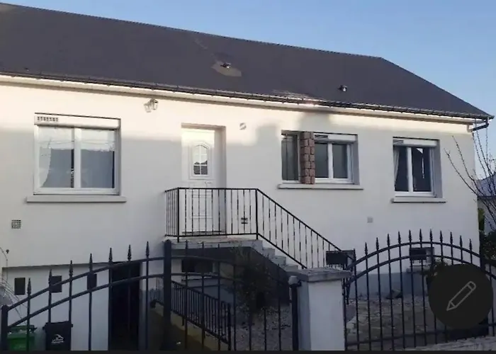 וילה Maison Entiere, Circuit 24h Du Mans לה מאנש